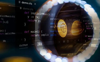 屯昌 ,php声明和调用变量的符号是什么？